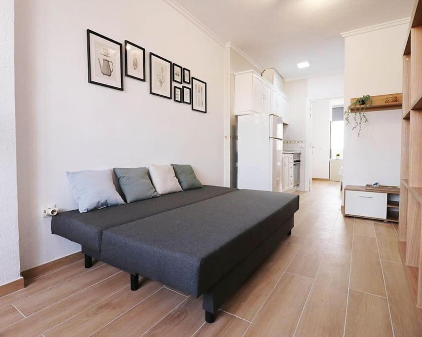 Brand New Apartment. 400 Meters Best Beach Torrevieja Esterno foto