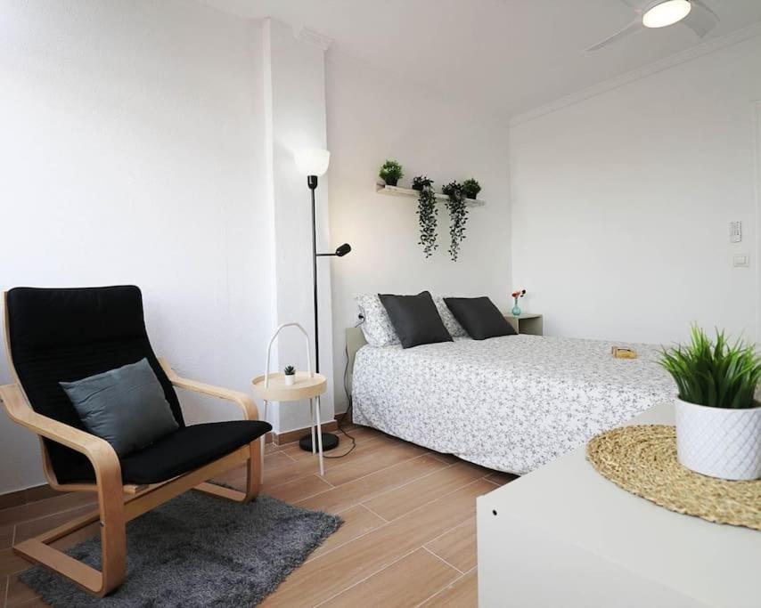 Brand New Apartment. 400 Meters Best Beach Torrevieja Esterno foto